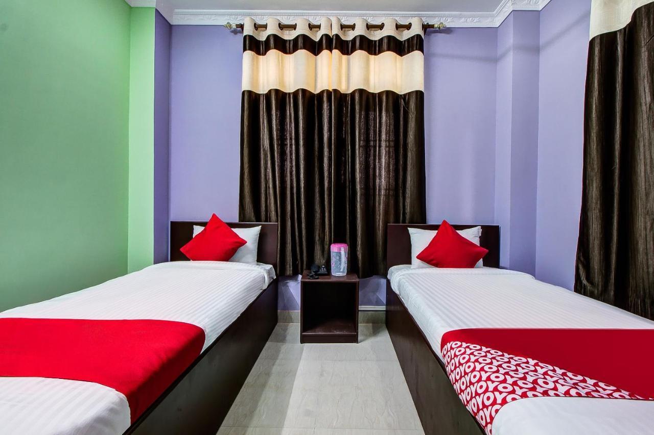 Oyo 13927 Green View Guest House Dispur Exterior foto